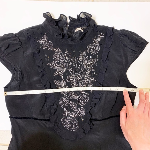 Nanette Lepore Black Silk Mess with Beads Top - Picture 12 of 14